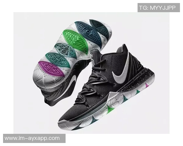 克拉克谈签名鞋科技超越Kobe5和6引发球迷热议